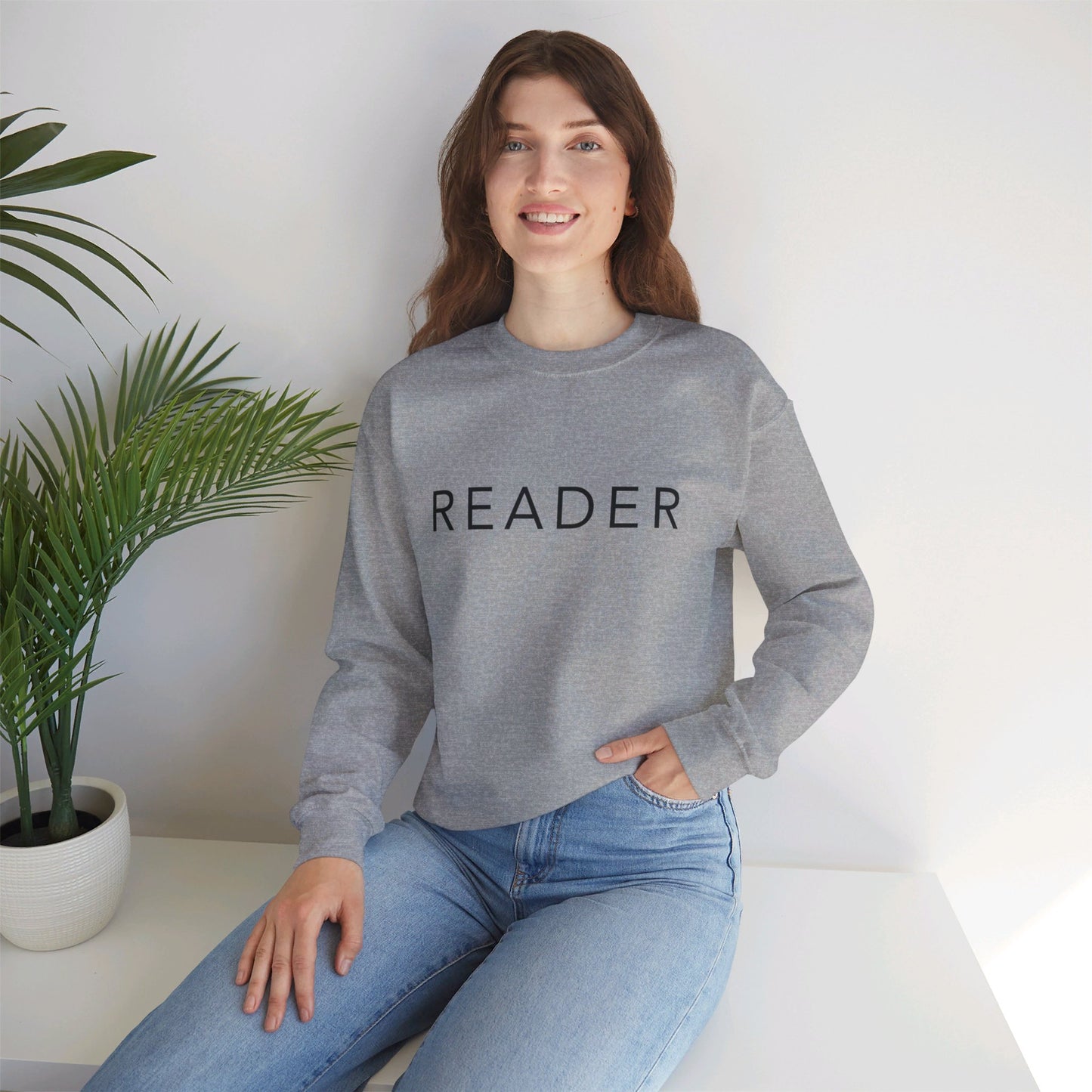 READER Unisex Heavy Blend™ Crewneck Sweatshirt